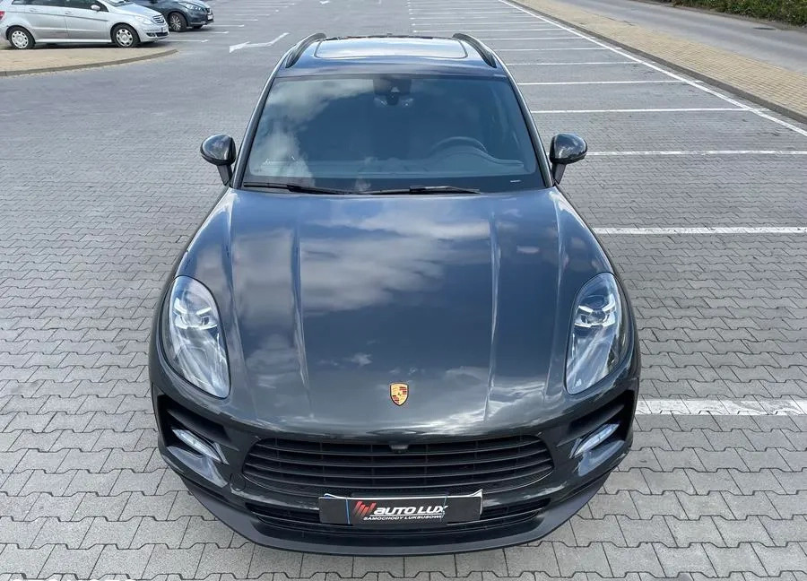 Porsche Macan cena 259800 przebieg: 8940, rok produkcji 2021 z Gliwice małe 667
